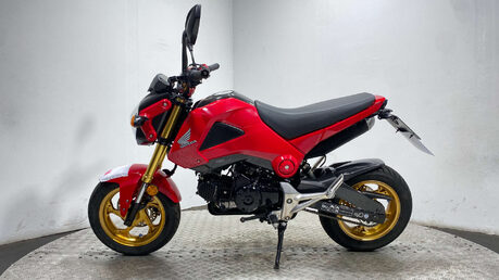 Honda MSX125 125 GROM 2015 3K NEW MOT MINI BIKE 28