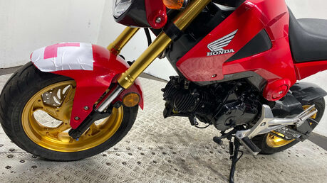 Honda MSX125 125 GROM 2015 3K NEW MOT MINI BIKE 31