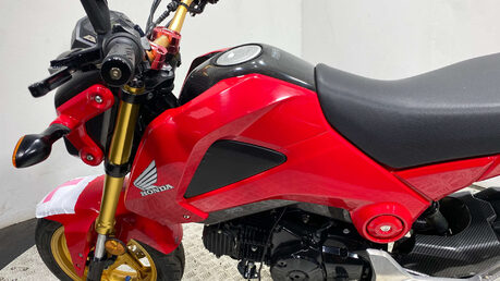 Honda MSX125 125 GROM 2015 3K NEW MOT MINI BIKE 37