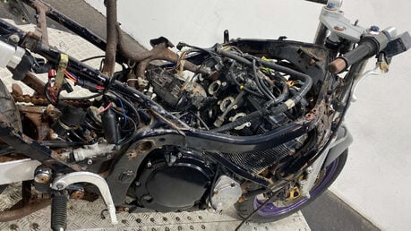 Suzuki GSX GSX600F 1995 NON RUNNING PARTS BIKE 600CC 8