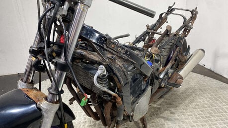 Suzuki GSX GSX600F 1995 NON RUNNING PARTS BIKE 600CC 22
