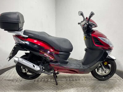 Sinnis Shuttle 2024 700 miles 125cc scooter