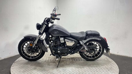 Motorini Box 2019 132 MILES LARGE CRUISER 1 OWNER 24