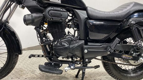 Sinnis Hoodlum 125 CUSTOM CRUISER BIKE 1K 1 OWNER WARRANTY 38