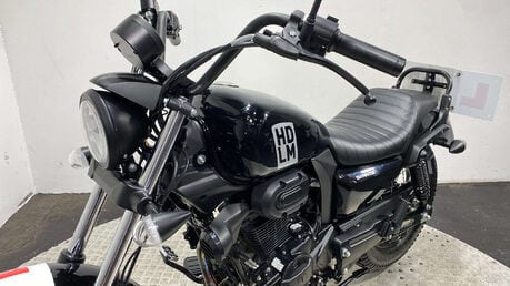Sinnis Hoodlum 125 CUSTOM CRUISER BIKE 1K 1 OWNER WARRANTY 29