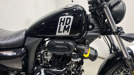 Sinnis Hoodlum 125 CUSTOM CRUISER BIKE 1K 1 OWNER WARRANTY 20