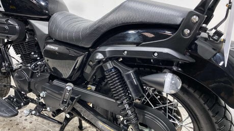 Sinnis Hoodlum 125 CUSTOM CRUISER BIKE 1K 1 OWNER WARRANTY 43