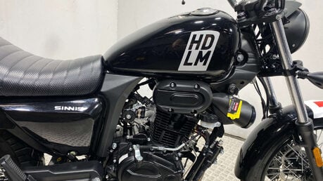 Sinnis Hoodlum 125 CUSTOM CRUISER BIKE 1K 1 OWNER WARRANTY 11