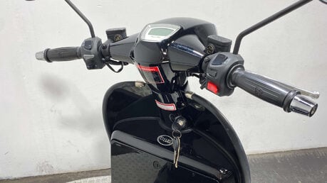Royal Alloy GT 125 Scooter Petrol CVT Euro 5 (10 ps) 11