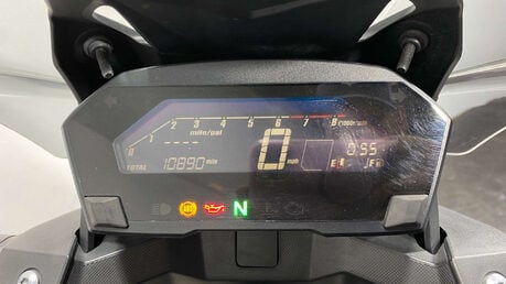 Honda NC750X EURO 4, MANUAL, 11K, NEW MOT 32