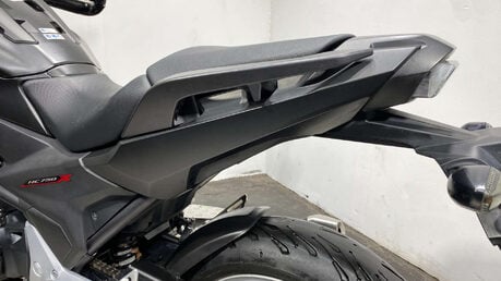 Honda NC750X EURO 4, MANUAL, 11K, NEW MOT 49