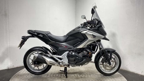 Honda NC750X EURO 4, MANUAL, 11K, NEW MOT 1