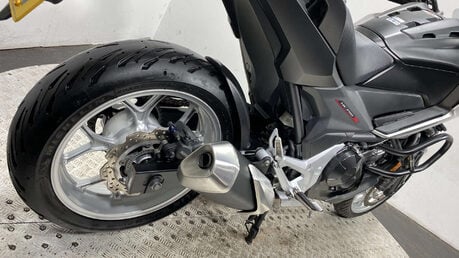 Honda NC750X EURO 4, MANUAL, 11K, NEW MOT 7
