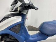 Piaggio MP3 YOURBAN LT 2011 11K 3 WHEELER TRIKE 300CC 31