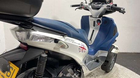 Piaggio MP3 YOURBAN LT 2011 11K 3 WHEELER TRIKE 300CC 5