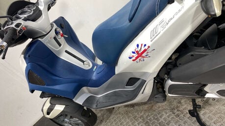 Piaggio MP3 YOURBAN LT 2011 11K 3 WHEELER TRIKE 300CC 35