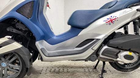 Piaggio MP3 YOURBAN LT 2011 11K 3 WHEELER TRIKE 300CC 32