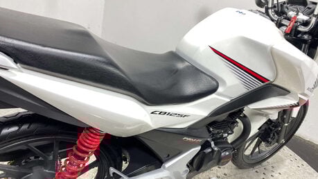 Honda CB GLR125 2016 3K NEW MOT SERVICED 125CC 8