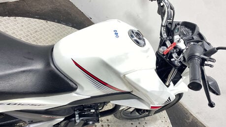 Honda CB GLR125 2016 3K NEW MOT SERVICED 125CC 17