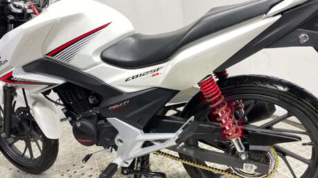 Honda CB GLR125 2016 3K NEW MOT SERVICED 125CC 38