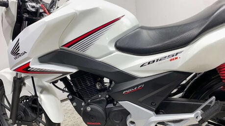 Honda CB GLR125 2016 3K NEW MOT SERVICED 125CC 40