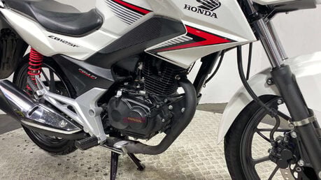 Honda CB GLR125 2016 3K NEW MOT SERVICED 125CC 13