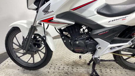 Honda CB GLR125 2016 3K NEW MOT SERVICED 125CC 33