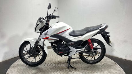 Honda CB GLR125 2016 3K NEW MOT SERVICED 125CC 25