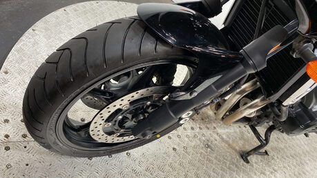 Yamaha FZ 600 S2 Sports Tourer Petrol Manual (98 ps) 28