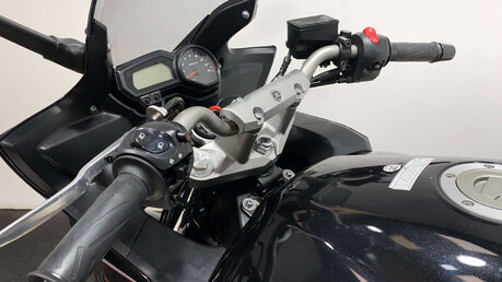 Yamaha FZ 600 S2 Sports Tourer Petrol Manual (98 ps) 40