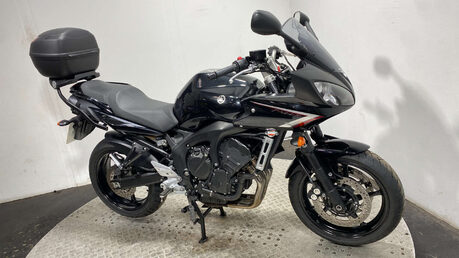 Yamaha FZ 600 S2 Sports Tourer Petrol Manual (98 ps) 21