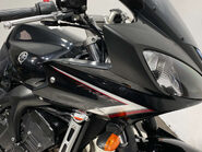 Yamaha FZ 600 S2 Sports Tourer Petrol Manual (98 ps) 14
