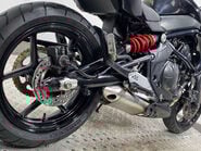 Kawasaki Er 650 Naked Petrol Manual (72 ps) 6
