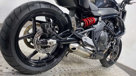 Kawasaki Er 650 Naked Petrol Manual (72 ps) 6