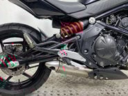 Kawasaki Er 650 Naked Petrol Manual (72 ps) 9
