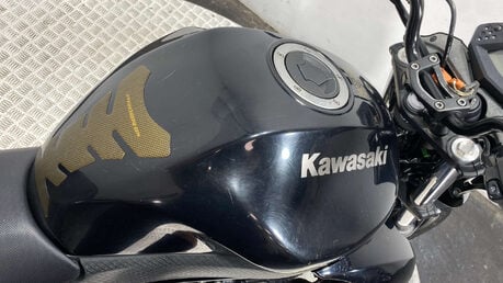 Kawasaki Er 650 Naked Petrol Manual (72 ps) 21