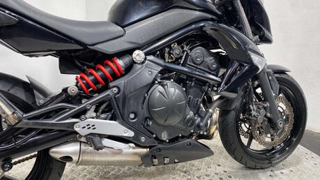 Kawasaki Er 650 Naked Petrol Manual (72 ps) 10