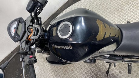 Kawasaki Er 650 Naked Petrol Manual (72 ps) 42