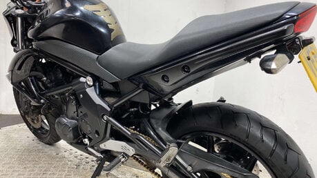 Kawasaki Er 650 Naked Petrol Manual (72 ps) 37