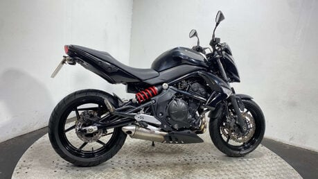Kawasaki Er 650 Naked Petrol Manual (72 ps) 24