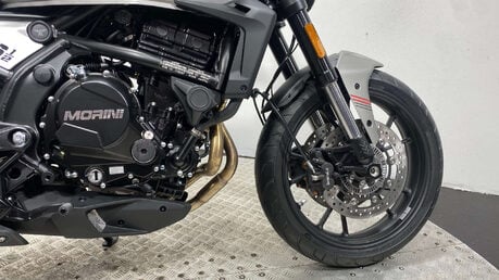 Moto Morini Seiemmezzo 649 Street Roadster/Retro Petrol Manual Euro 5 (60 ps) 13