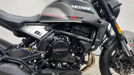 Moto Morini Seiemmezzo 649 Street Roadster/Retro Petrol Manual Euro 5 (60 ps) 12