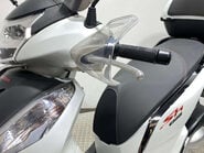 Honda SH300i 300 Scooter Petrol CVT Euro 4 (26 ps) 34