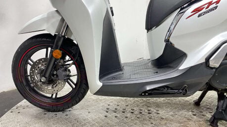Honda SH300i 300 Scooter Petrol CVT Euro 4 (26 ps) 36
