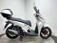 Honda SH300i 300 Scooter Petrol CVT Euro 4 (26 ps) 1