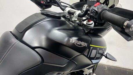 Triumph Tiger SPORT 2017 33K FULL LUGGAGE NEW MOT 23