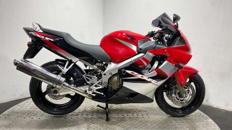 Honda CBR F4I 2006 5K NEW MOT SERVICED 600CC 1