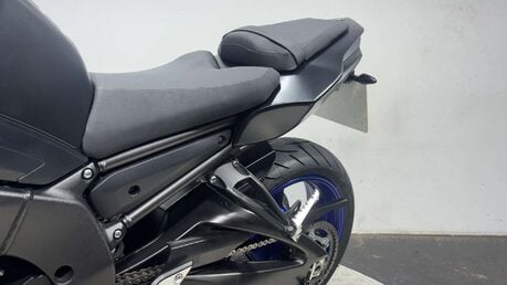 Yamaha FZ8 FAZER 2013 22K NEW MOT FULLY SERVICED NAKED BIKE 14