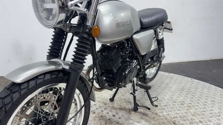 Herald Motor Co Classic 300 MILES NEW MOT 2020 125CC 5