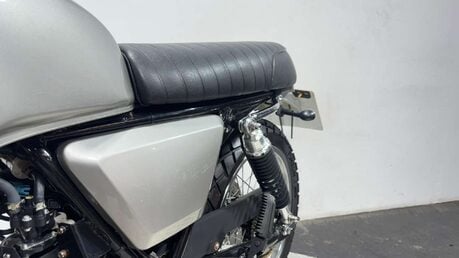 Herald Motor Co Classic 300 MILES NEW MOT 2020 125CC 8